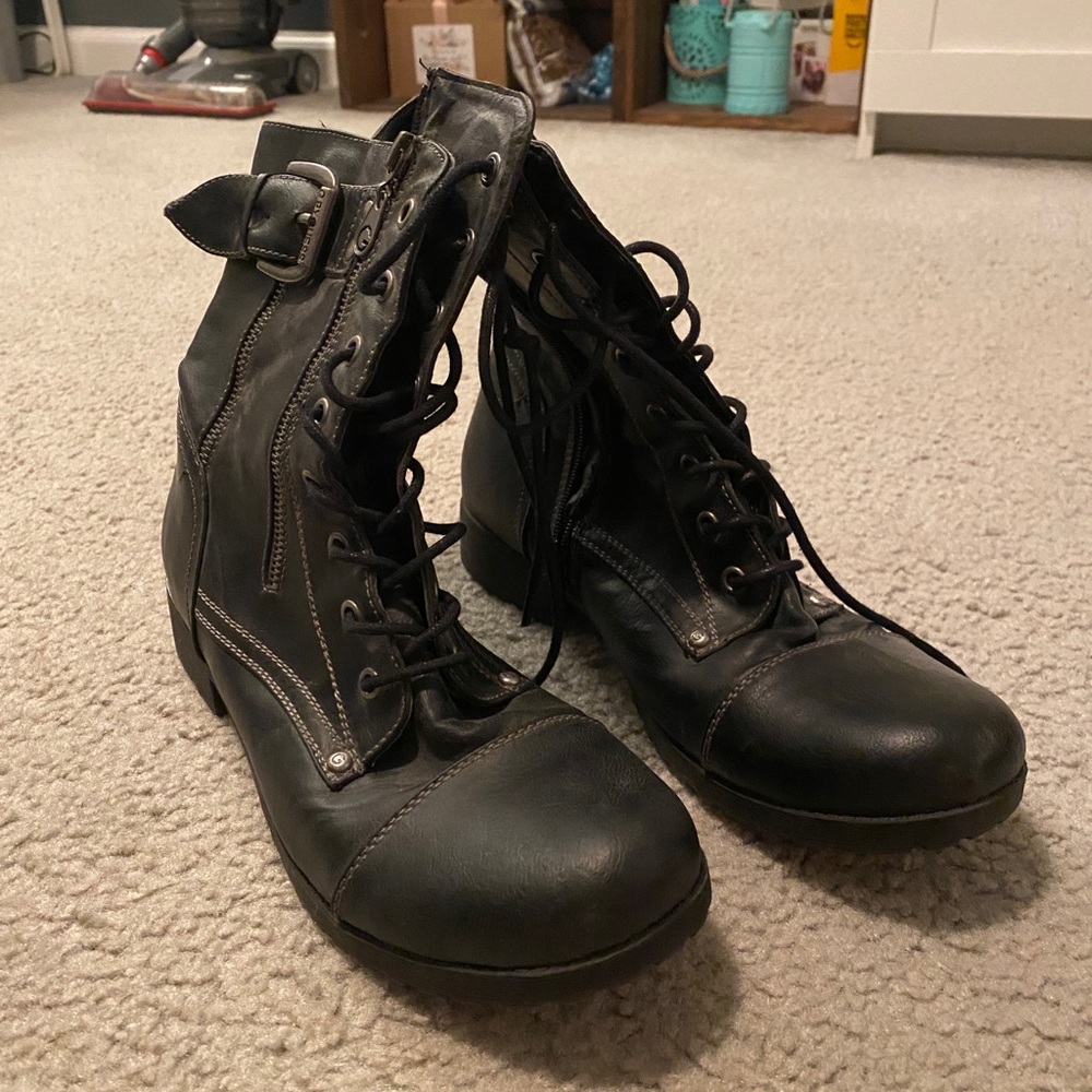 Guess Combat Boots Size 11